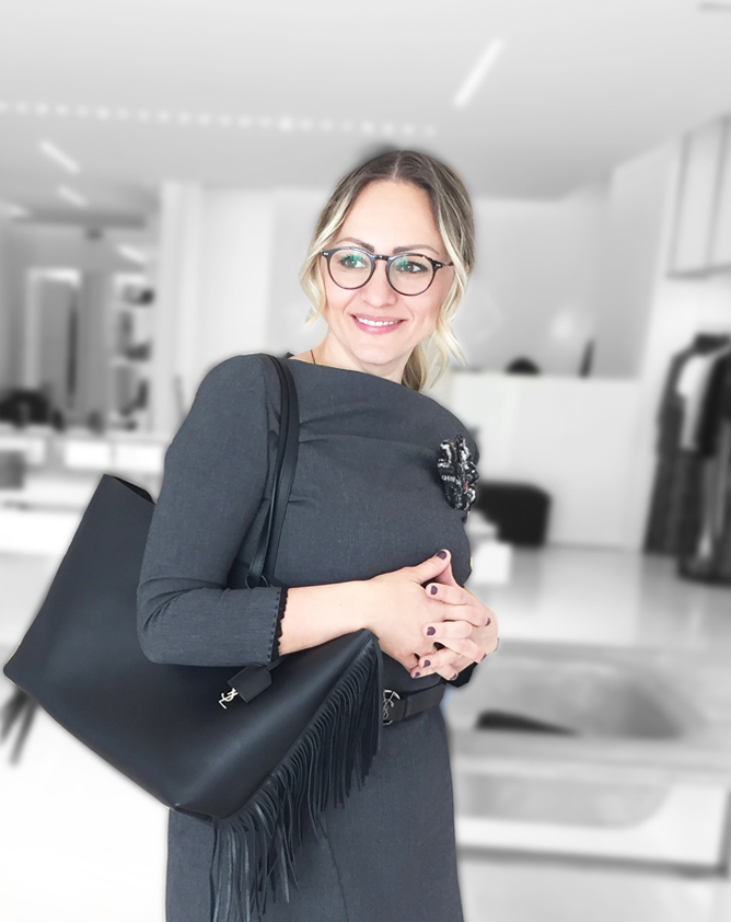 Votre Personal Shopper et votre Personal Styliste à Cannes, Monaco, Nice Votre Personal Shopper et votre Personal Styliste à Cannes, Monaco, Nice